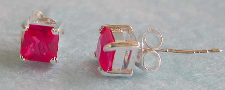 Wholesale casual jewelry, stud earring sterling silver with pinkish cz 
